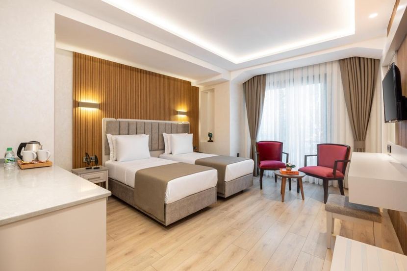 Carina Gold Hotel - 2
