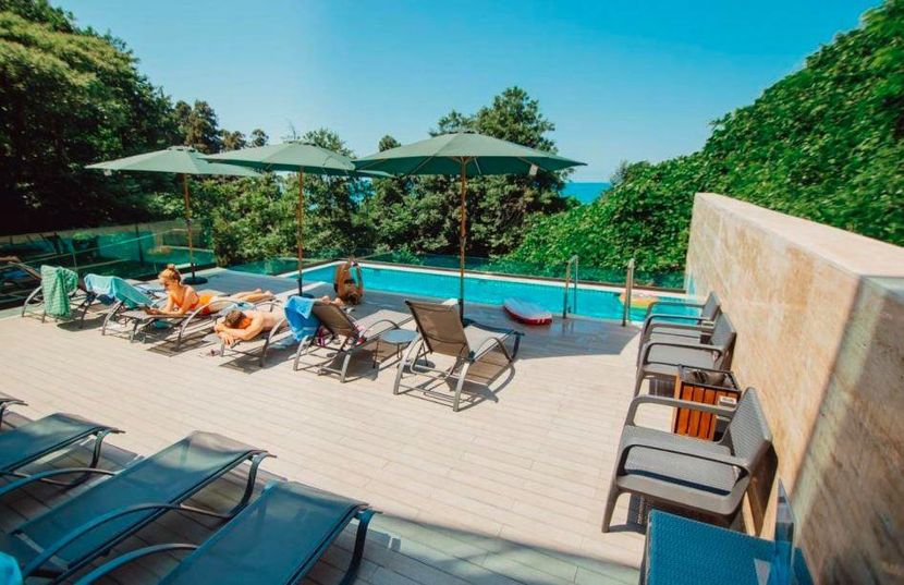 CAPO VERDE HOTEL BATUMI - 4