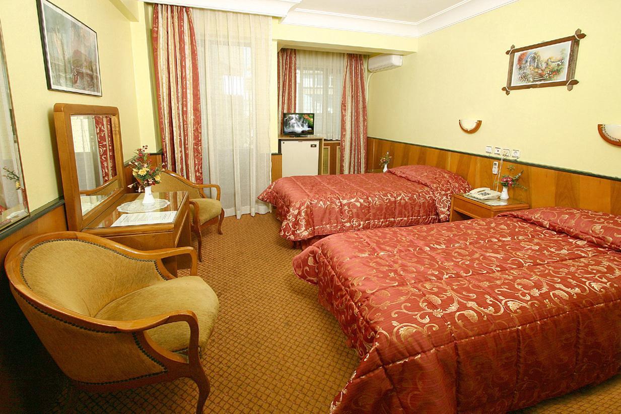 Eyfel Hotel - 1
