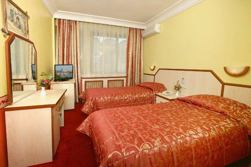Eyfel Hotel - 2