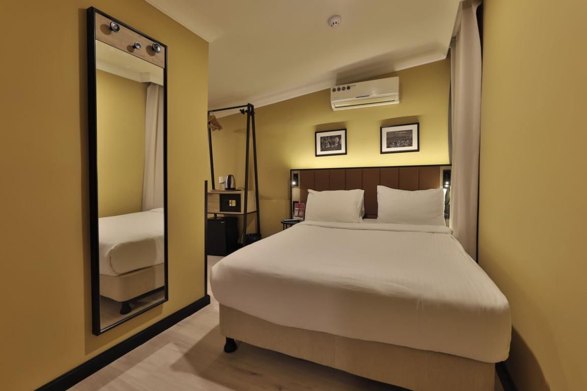 EA Exclusive Hotel - 14