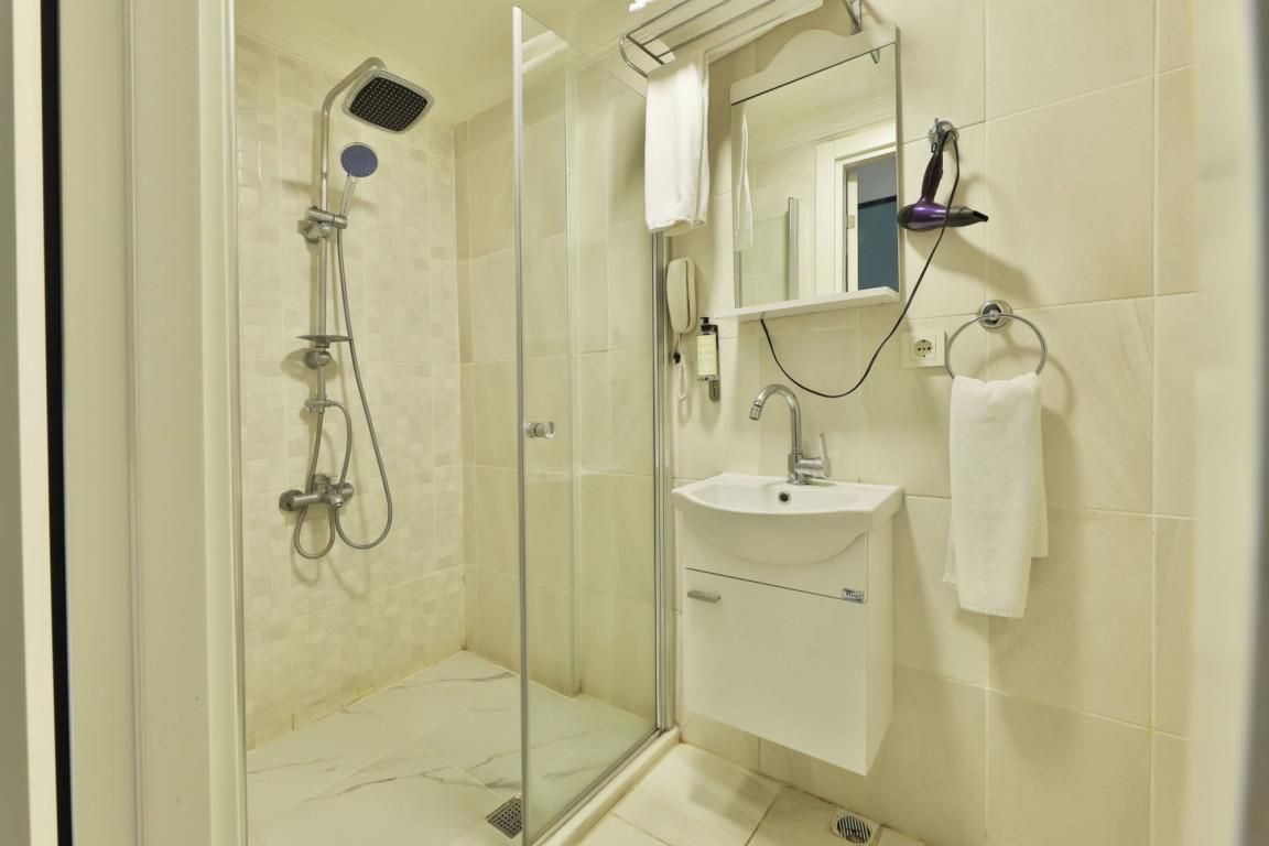 EA Exclusive Hotel - 18