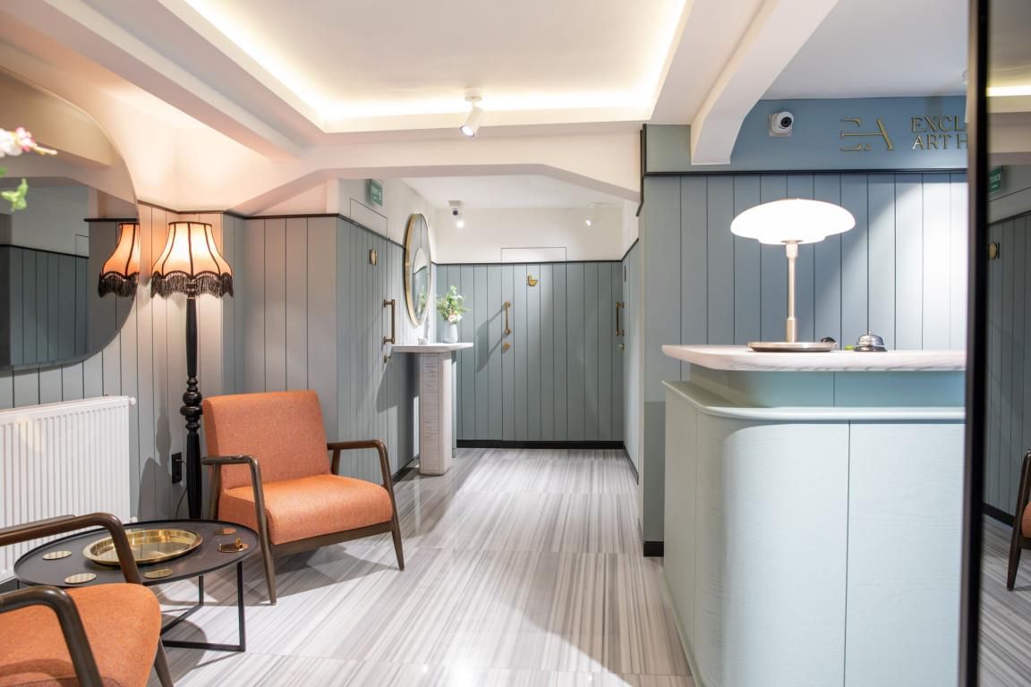 EA Exclusive Hotel - 24