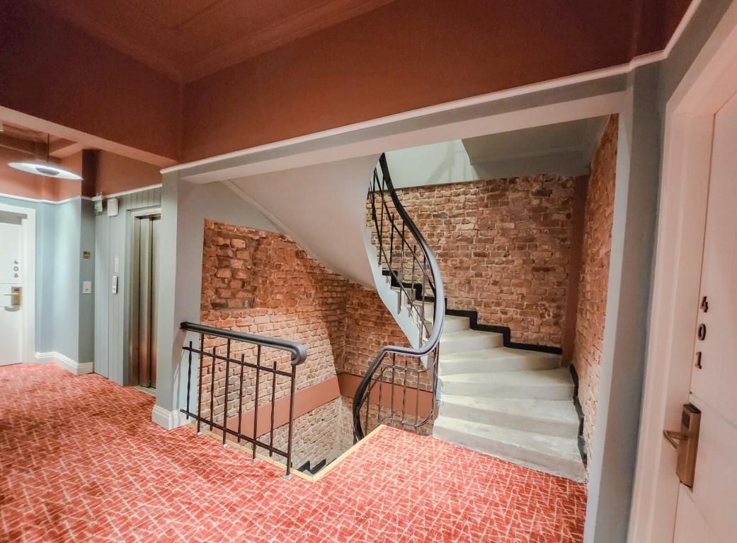 EA Exclusive Hotel - 30