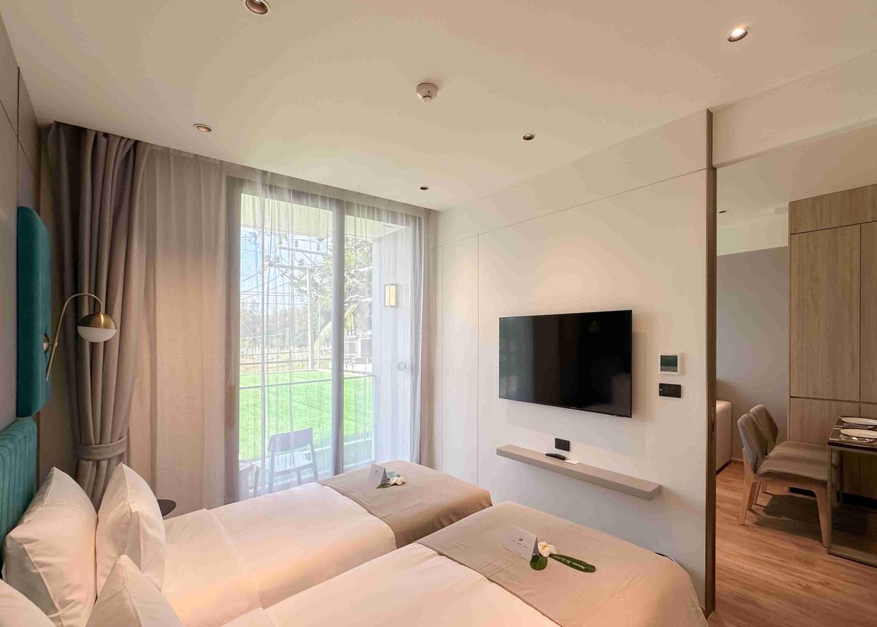 LA GREEN HOTEL & RESIDENCE - 14