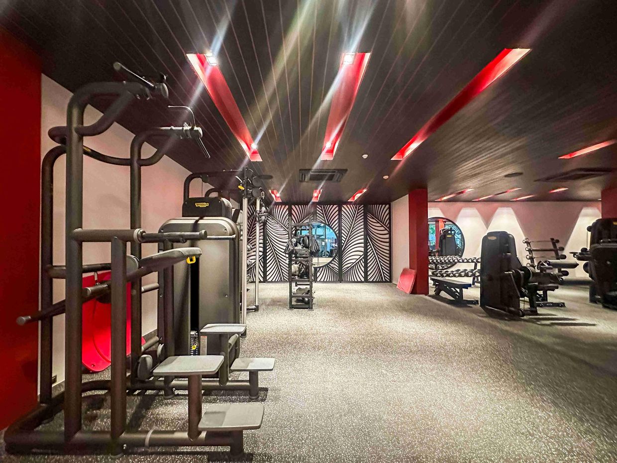 LA GREEN HOTEL & RESIDENCE - 7