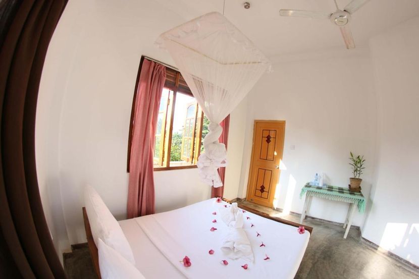 LAHIRU VILLA - 3