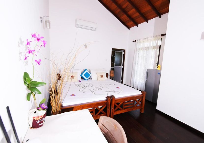 LAHIRU VILLA - 6