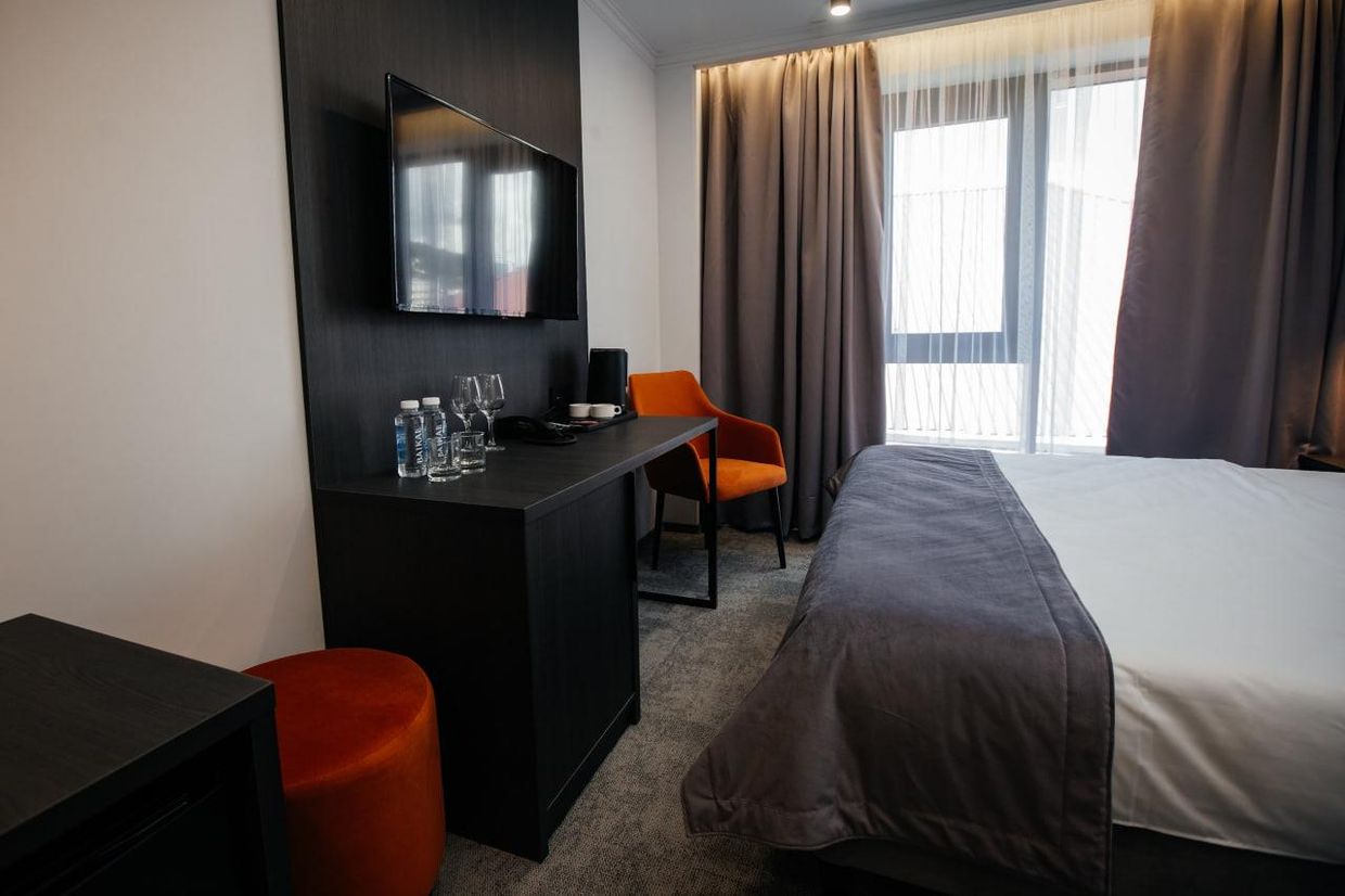 ГРАФИТ, бутик-отель - 16