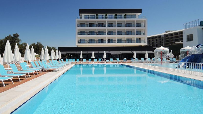 Lonicera West Hotel - 2