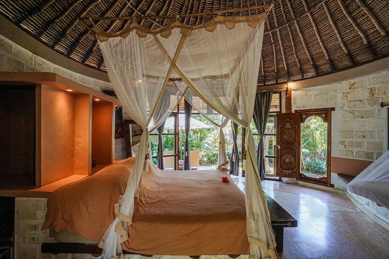 LA JOYA BALANGAN BEACH RESORT - 11