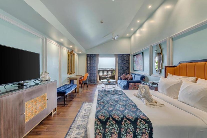 MAYFAIR ON SEA - 4