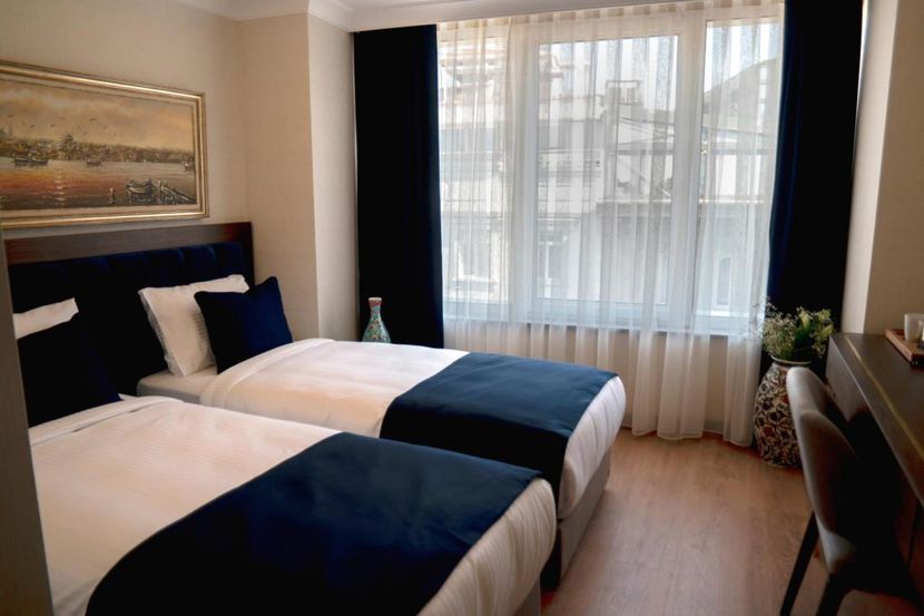 Nevi Hotel - 4
