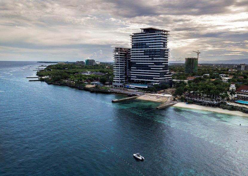 THE REEF ISLAND RESORT MACTAN - 1