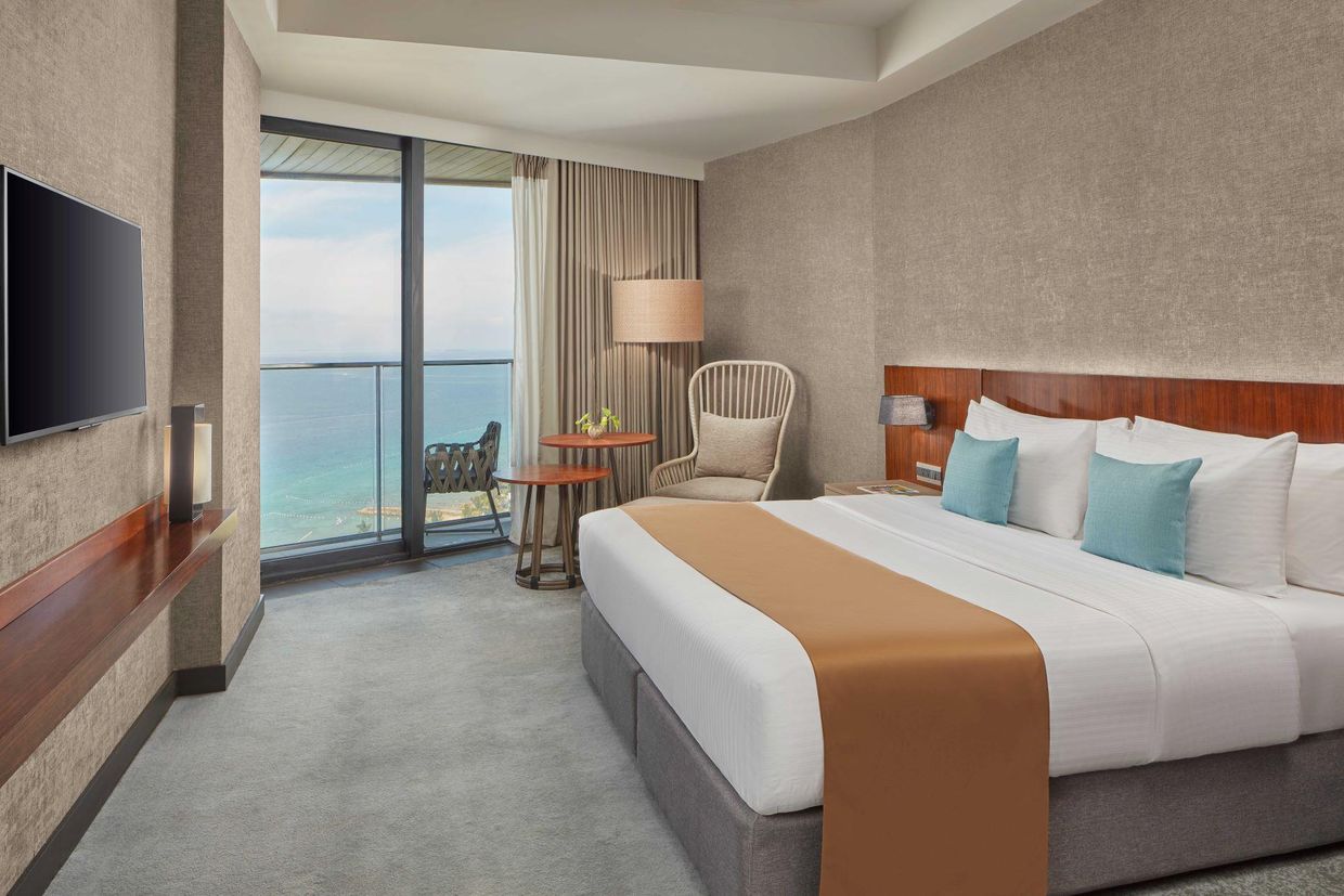 THE REEF ISLAND RESORT MACTAN - 2