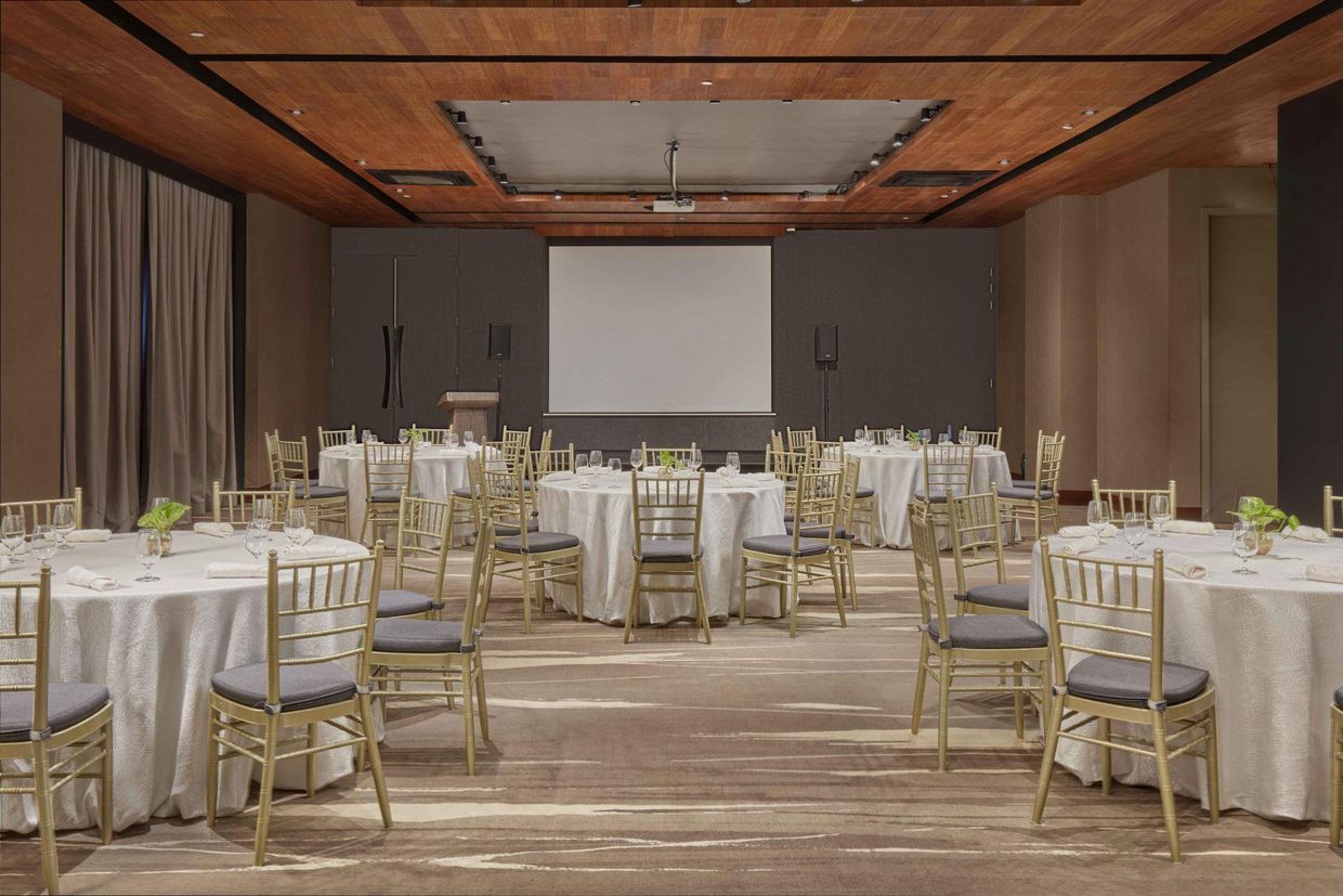 THE REEF ISLAND RESORT MACTAN - 21