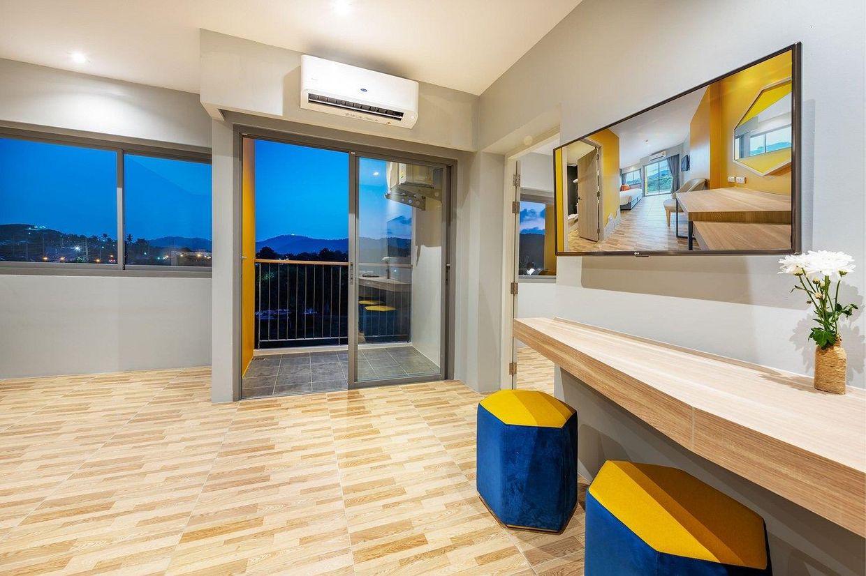 BEEHIVE BOUTIQUE PHUKET HOTEL - 12