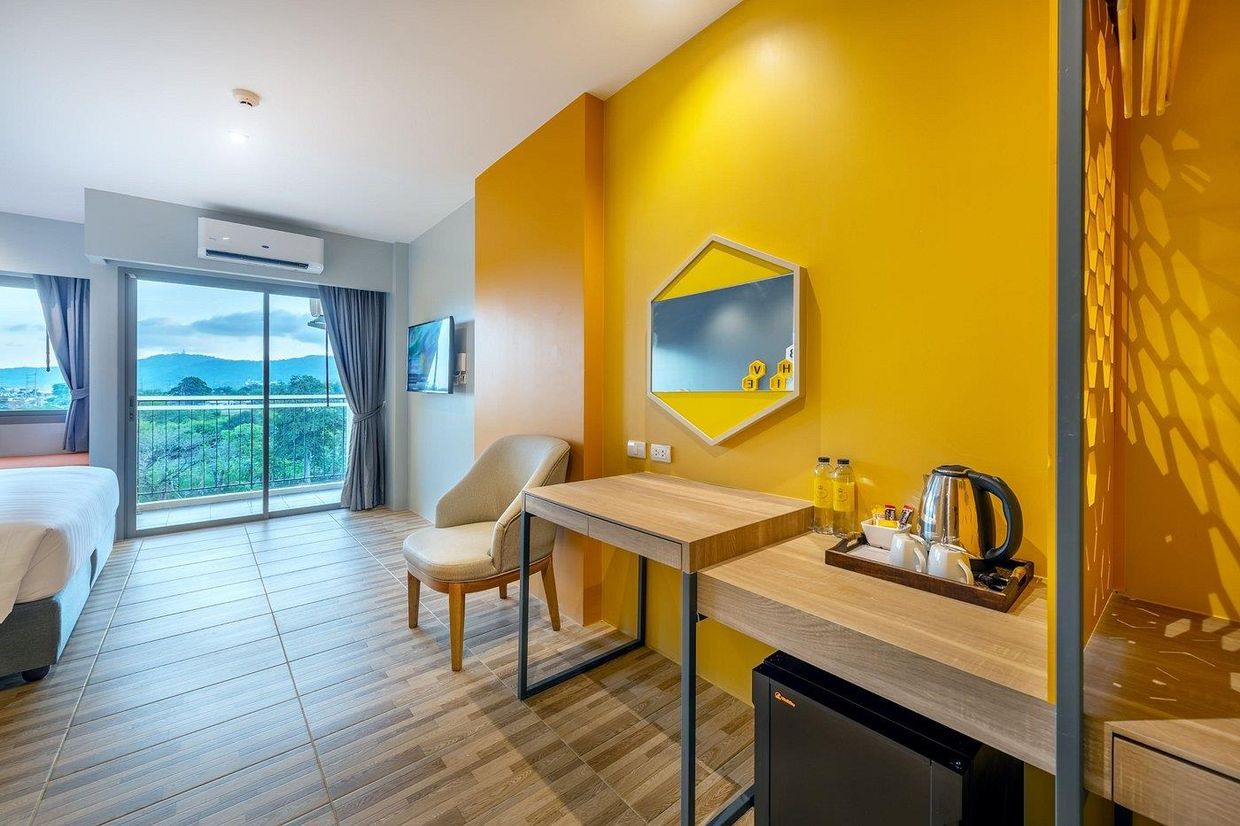 BEEHIVE BOUTIQUE PHUKET HOTEL - 24