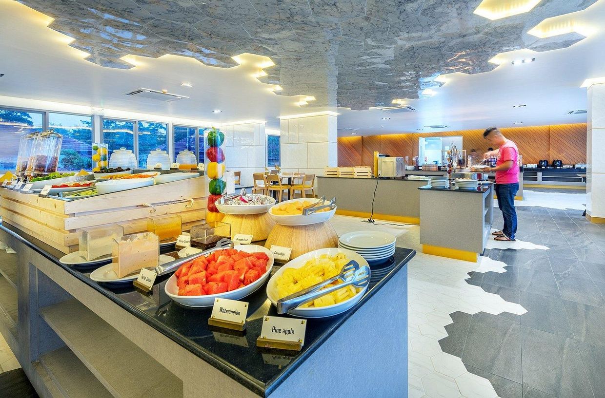 BEEHIVE BOUTIQUE PHUKET HOTEL - 42