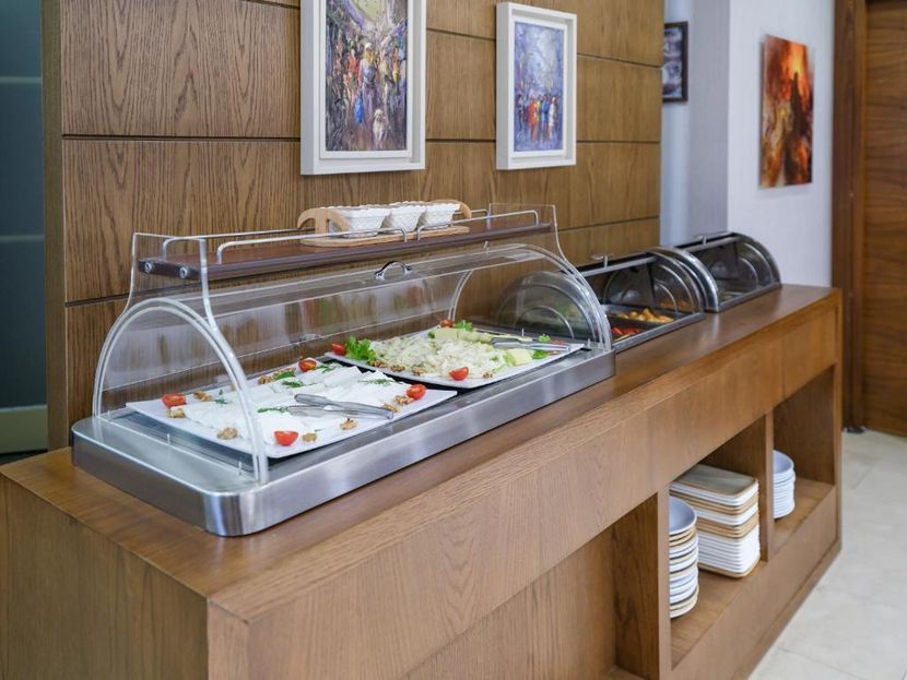 Merlin Hotel - 4