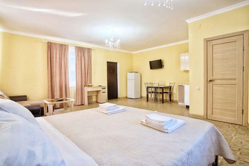 ЛЕТО, парк-отель - 4