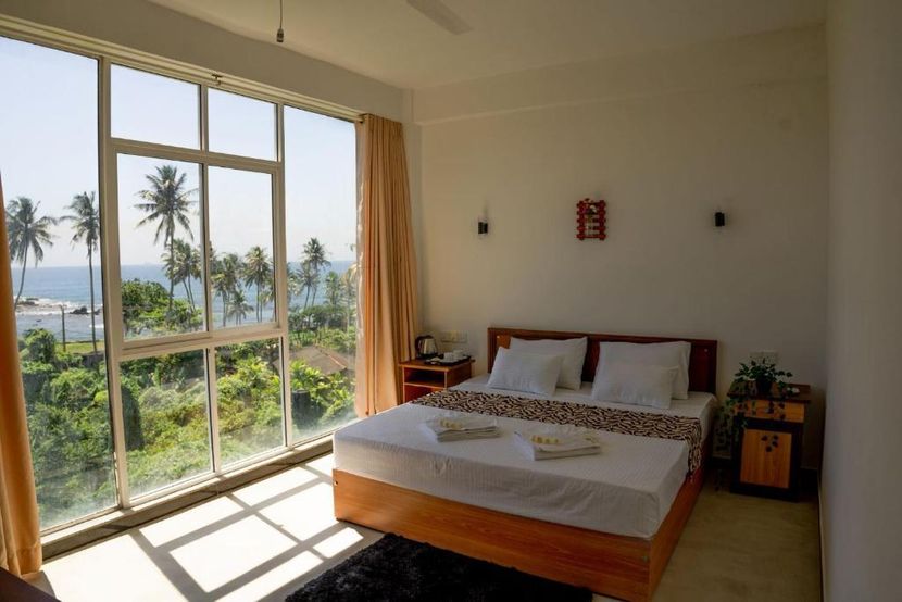 TEVINS PLACE HOTEL - 2