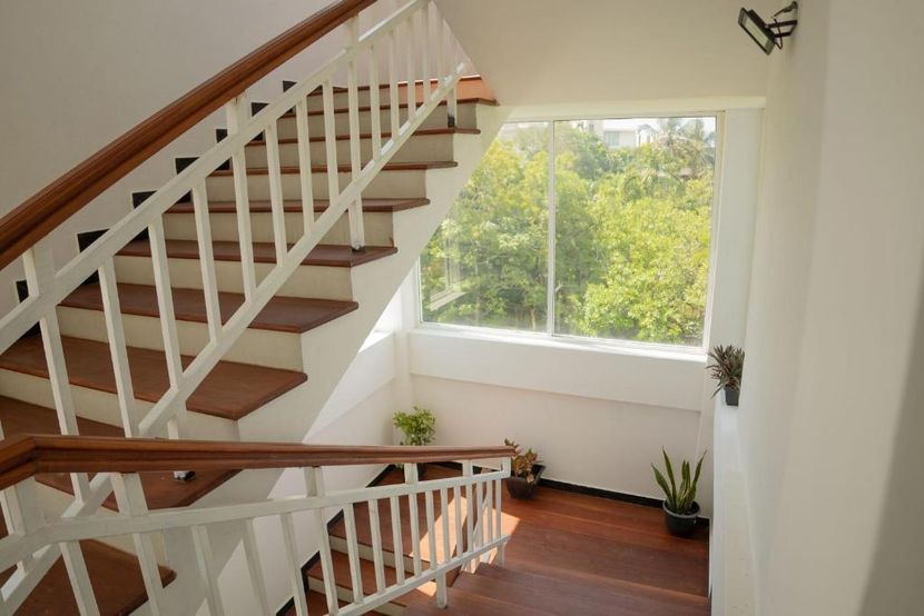 TEVINS PLACE HOTEL - 5