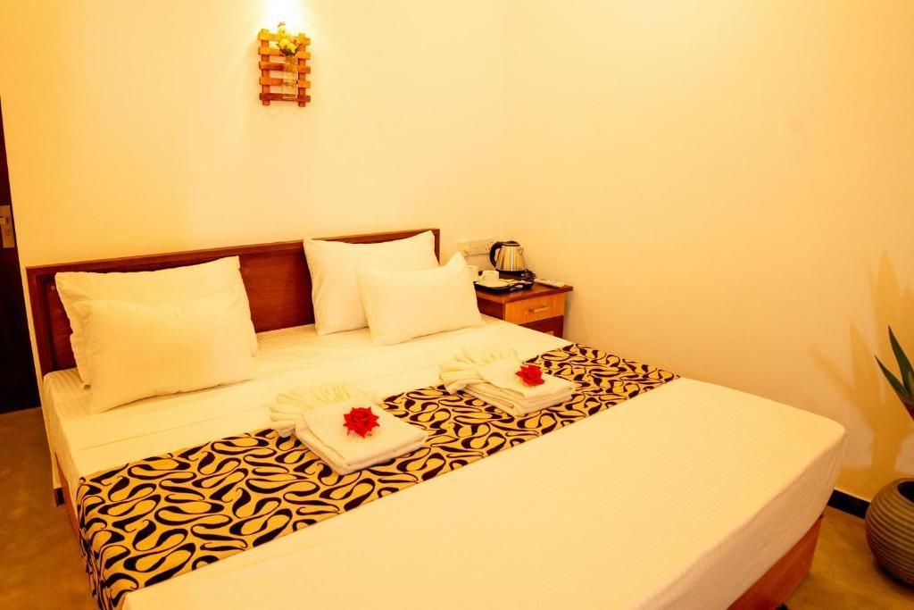 TEVINS PLACE HOTEL - 6