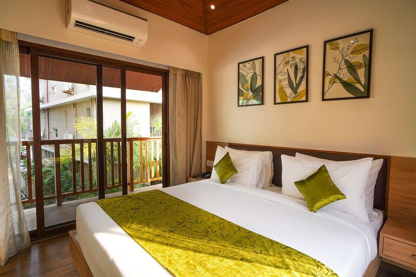 TREEHOUSE MARS BEACH COTTAGES  - 6