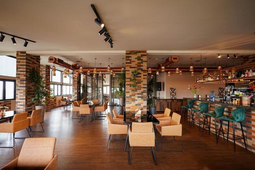 FELINGER COLLECTION HOTEL - 2