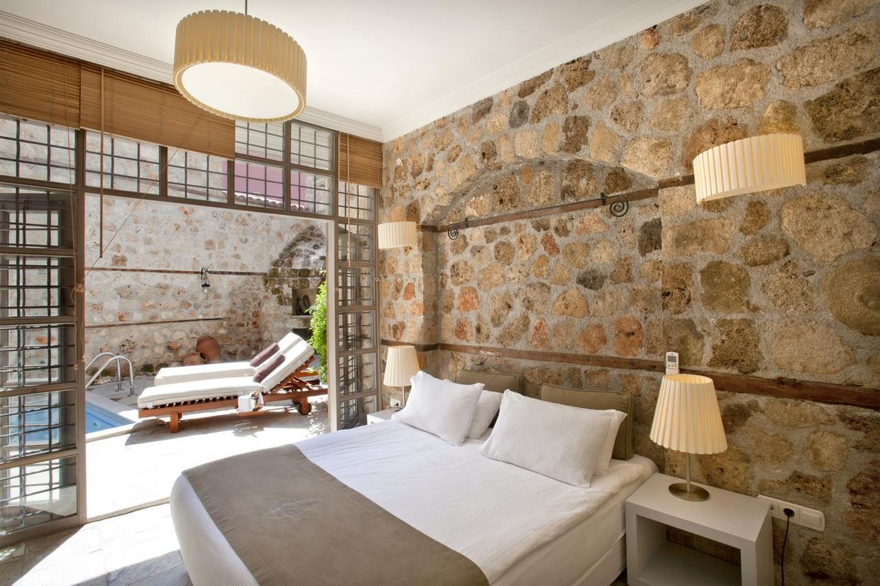 Gazetta Suite - 15
