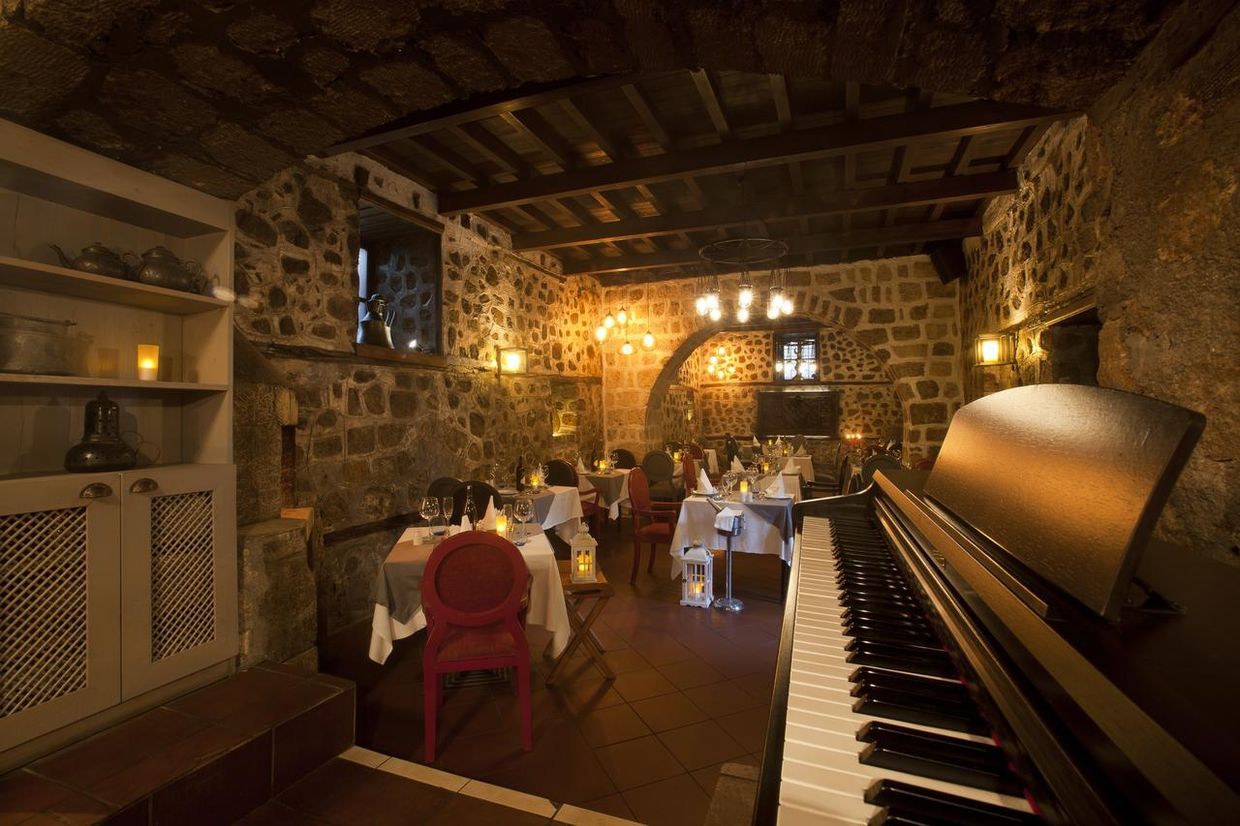 Gazetta Suite - 16