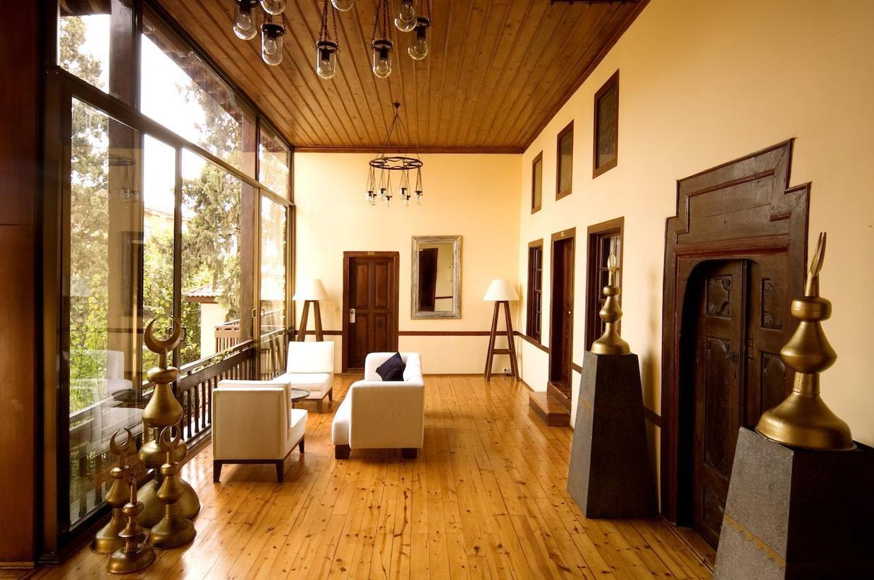 Gazetta Suite - 7