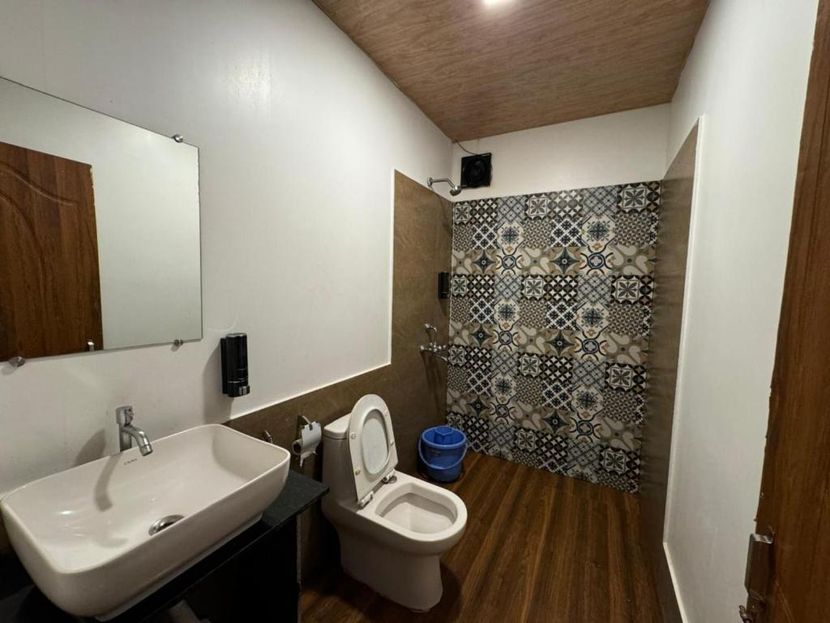 WHITE TRUFFLE RESORT - 4