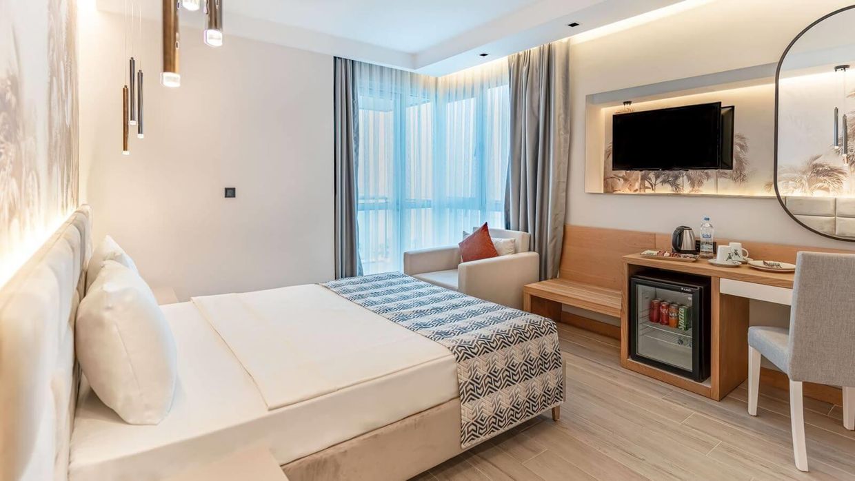 Pearly Hotel Special Class - 19