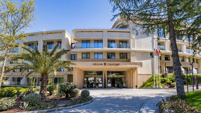 GRAND CASCADE, ГК - 1