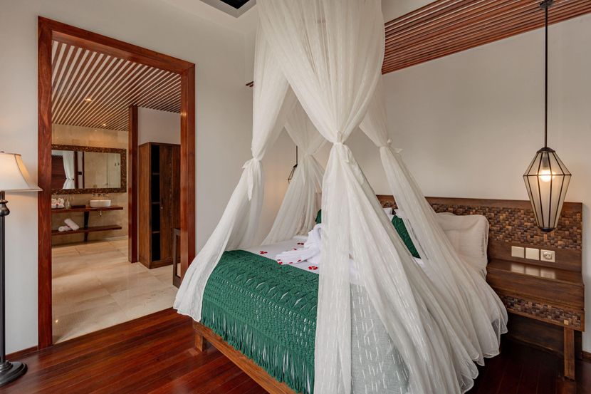 E SANCTUARY RESORT - 3