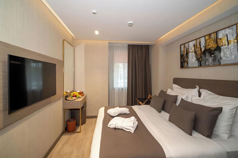Rayelin Hotel Old Town - 1