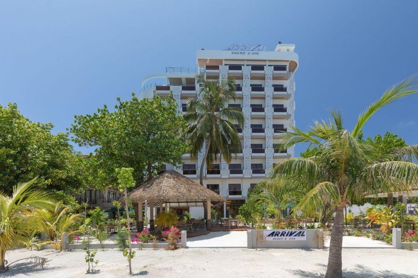 ARRIVAL BEACH & SPA GULHI - 1