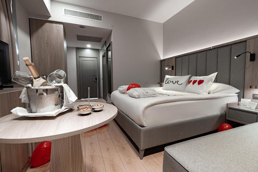 Renex Hotel - 5