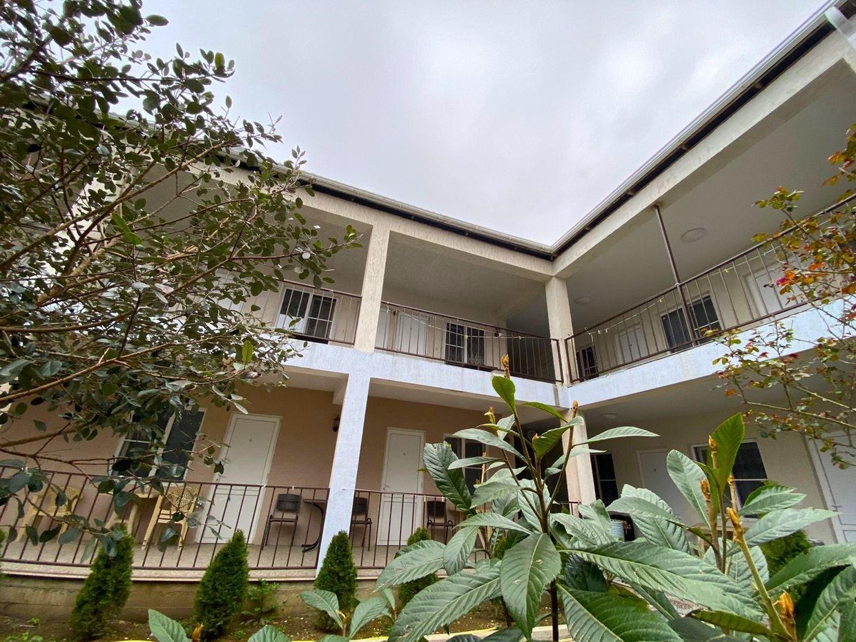 ДОМИК У СВЕТЛАНЫ, гостевой дом эконом - 1