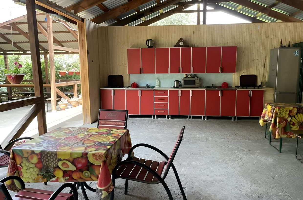 ДОМИК У СВЕТЛАНЫ, гостевой дом эконом - 13