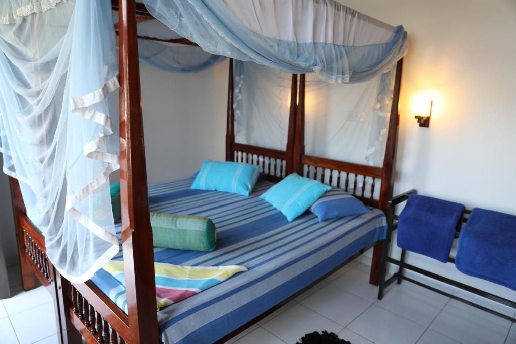 MAIN REEF GUESTHOUSE - 7