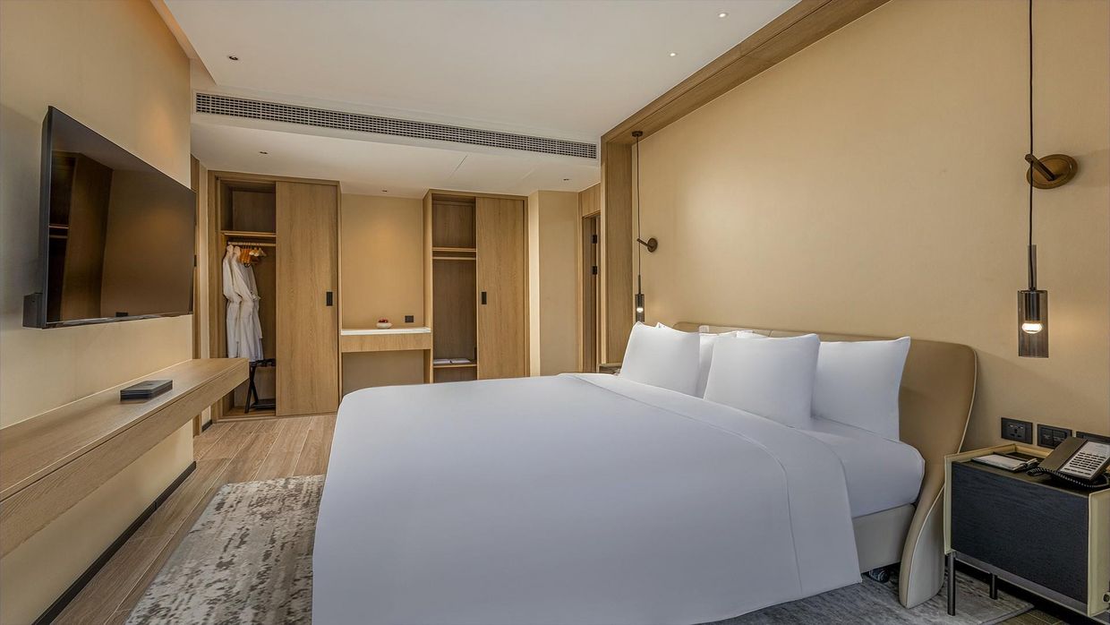 LAYA SUITES & RESIDENCES - 32