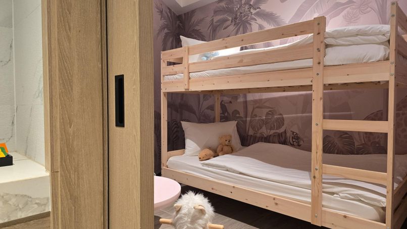 LAYA SUITES & RESIDENCES - 6