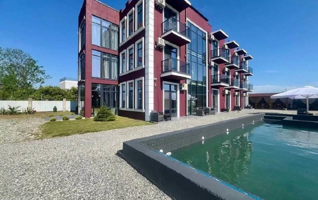 ЛАКАА, отель эконом - 1