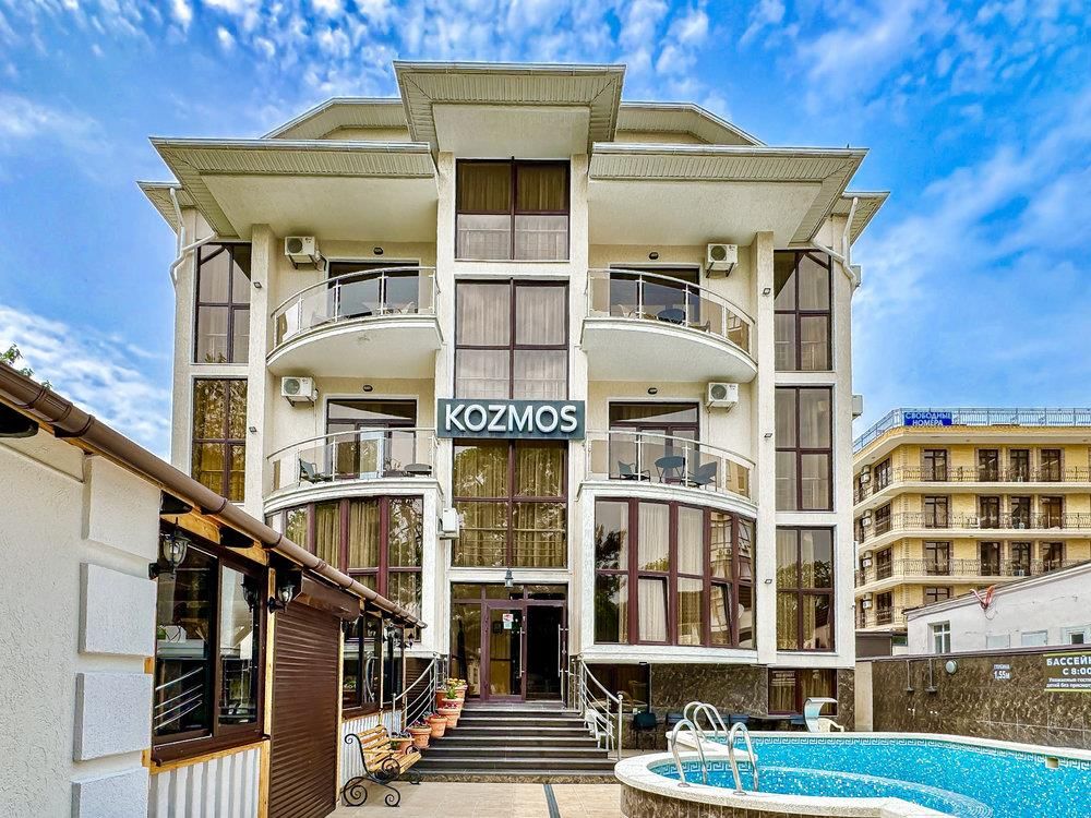 KOZMOS, отель - 1