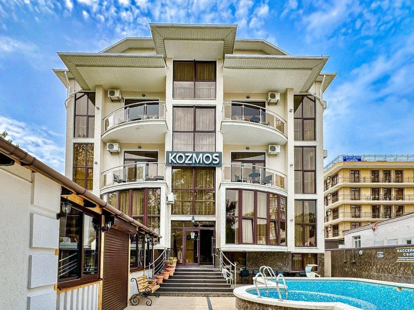 KOZMOS, отель - 1