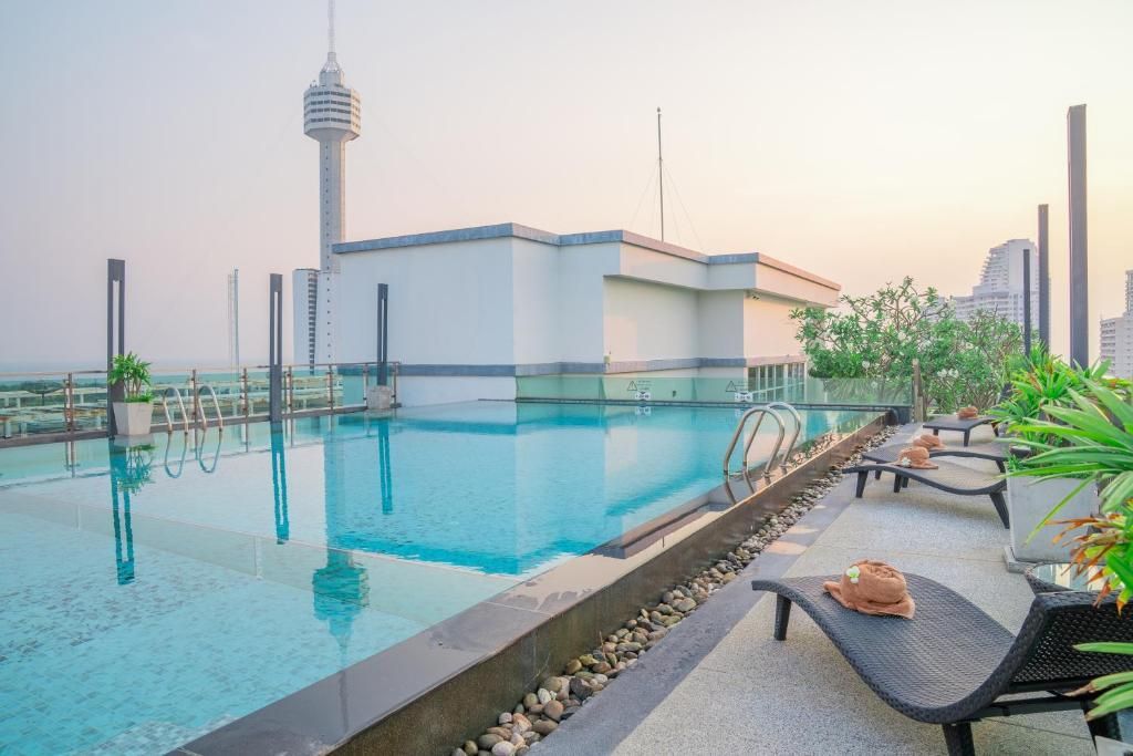 ROYAL PRINCE RESORT PATTAYA - 1
