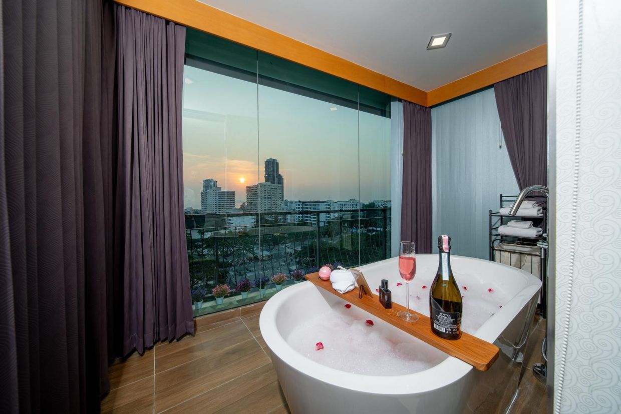 ROYAL PRINCE RESORT PATTAYA - 18